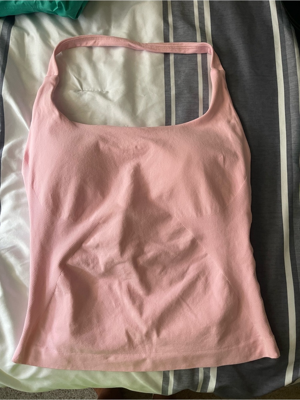 Halter tank
